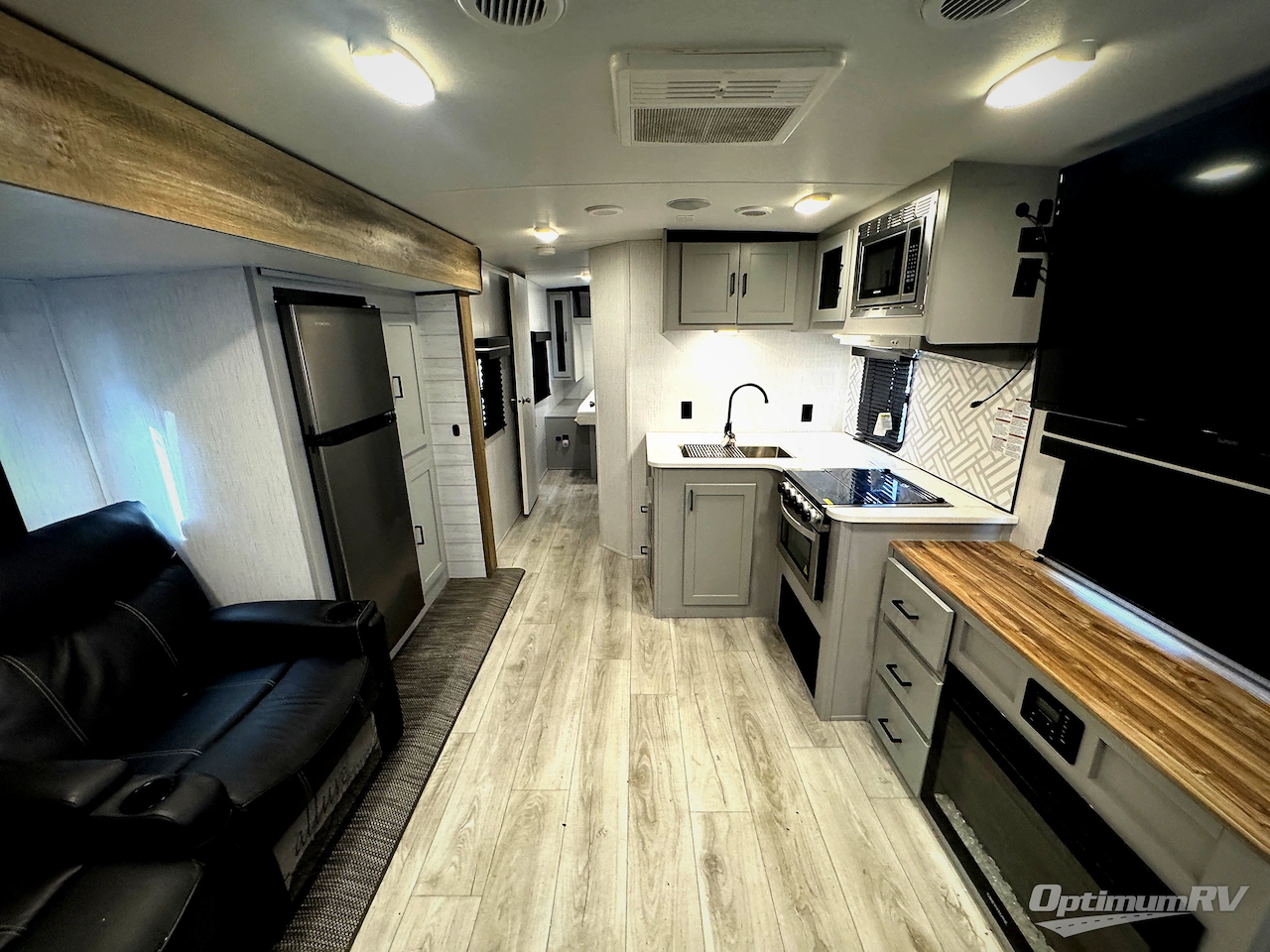 2023 Heartland North Trail 26RLX Photo 5