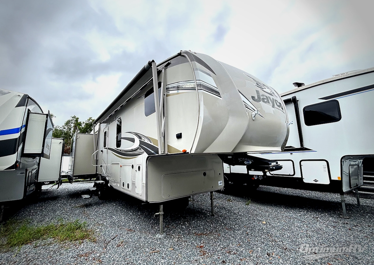 2018 Jayco Eagle HT 30.5 MBOK Photo 1