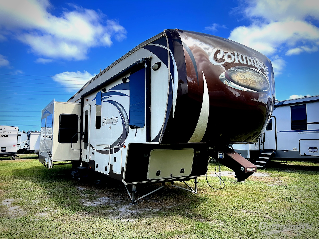 2015 Palomino Columbus F340RK Photo 1