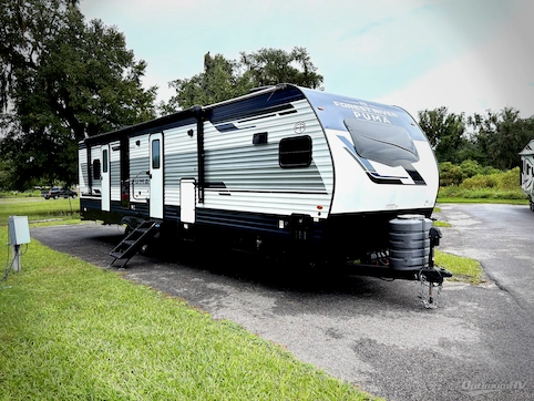 Used 2025 Palomino Puma 31FKRK Featured Photo