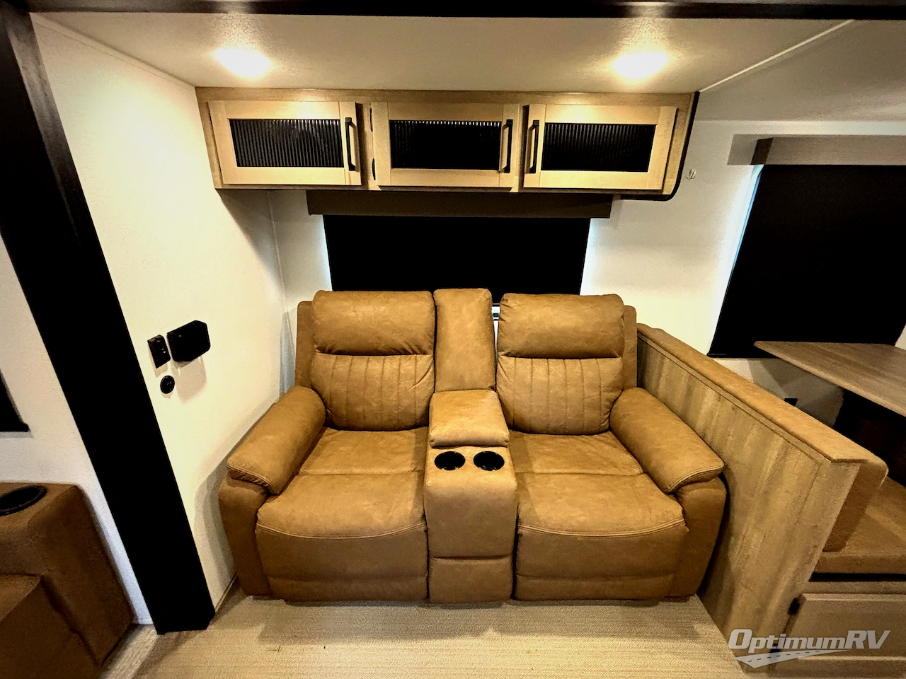 2025 Palomino Puma 31FKRK Photo 10