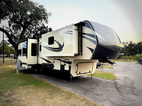 Used 2021 VanLeigh Vilano 369FB Featured Photo