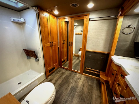 2021 VanLeigh Vilano 369FB RV Photo 2