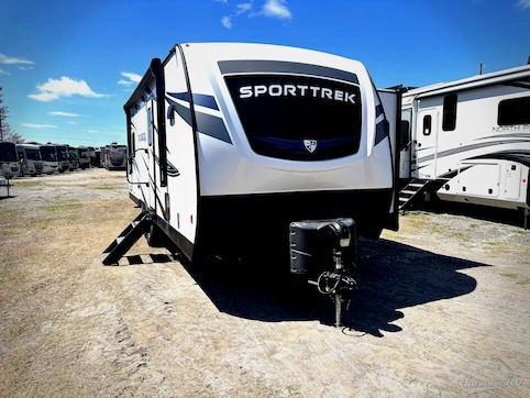 Used 2023 Venture SportTrek ST251VFK Featured Photo