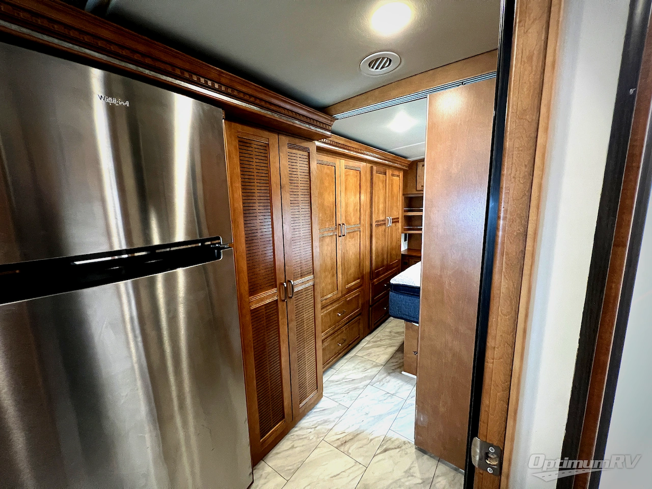 2017 Winnebago Forza 34T Photo 25