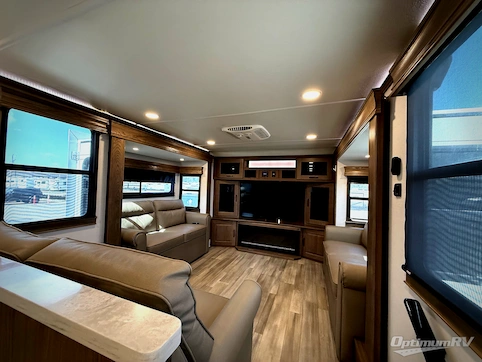 2024 Alliance Paradigm 385FL RV Photo 3