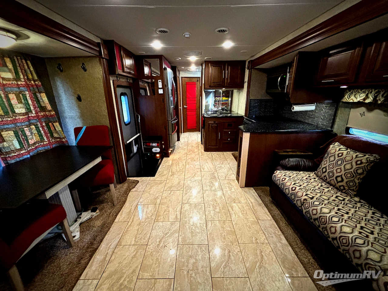 2016 Forest River Georgetown XL 378TS Photo 4