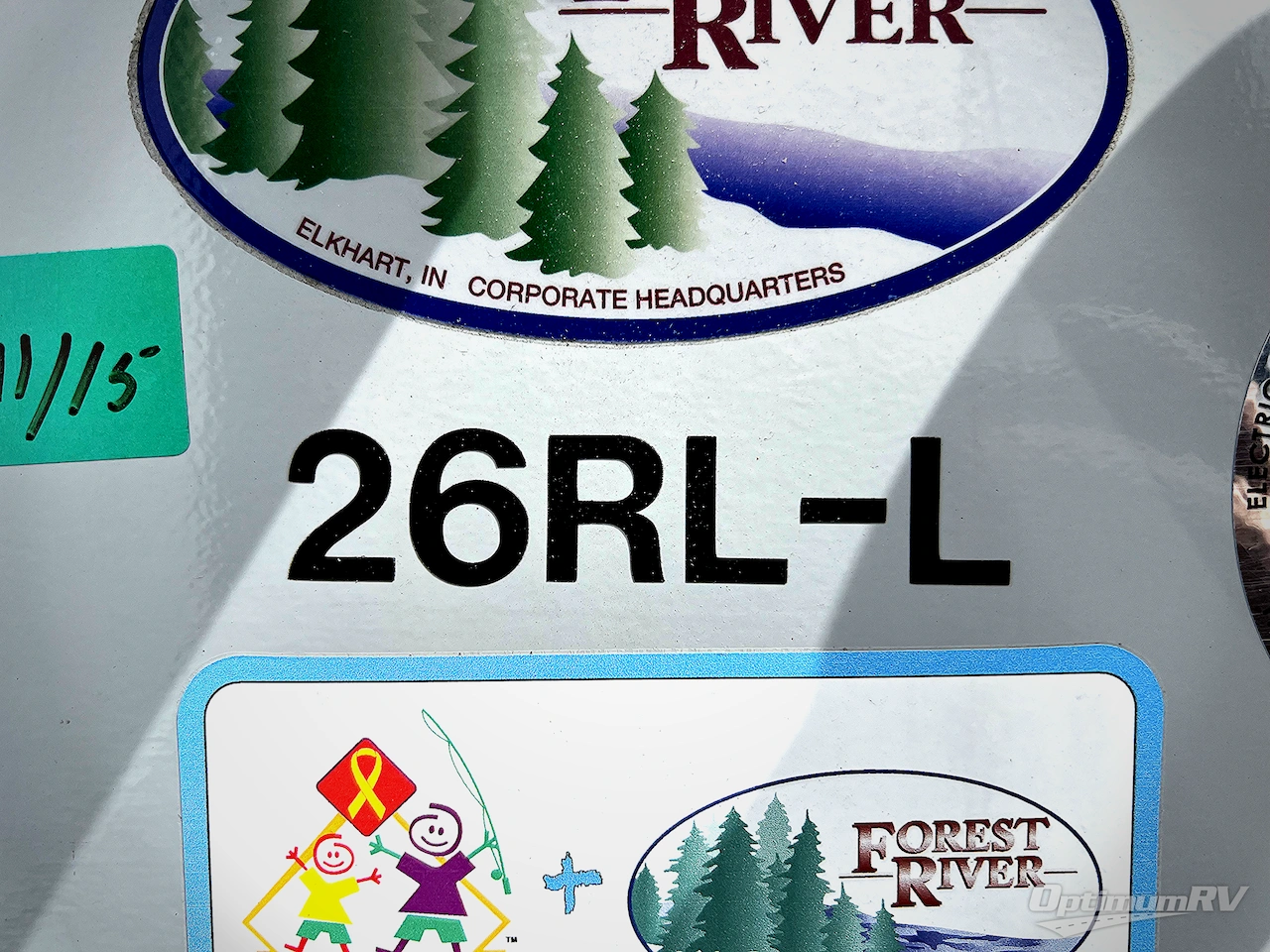 2022 Forest River Cherokee Alpha Wolf 26RL-L Photo 24