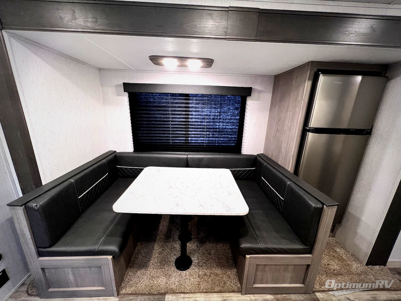 2022 Dutchmen Coleman Lantern Series 242BH Photo 16