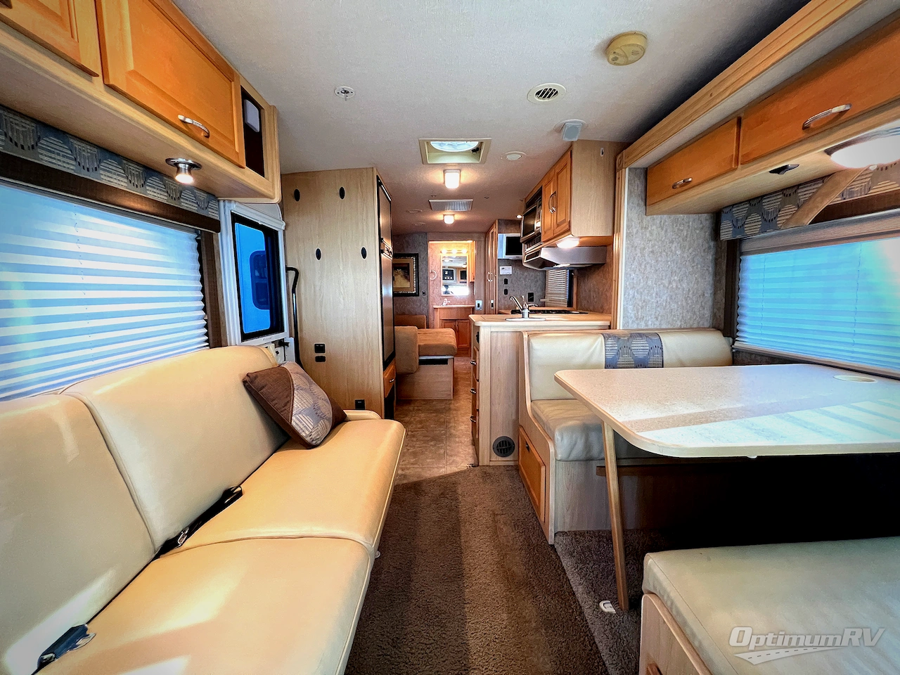 2006 Itasca Cambria 29H Photo 5