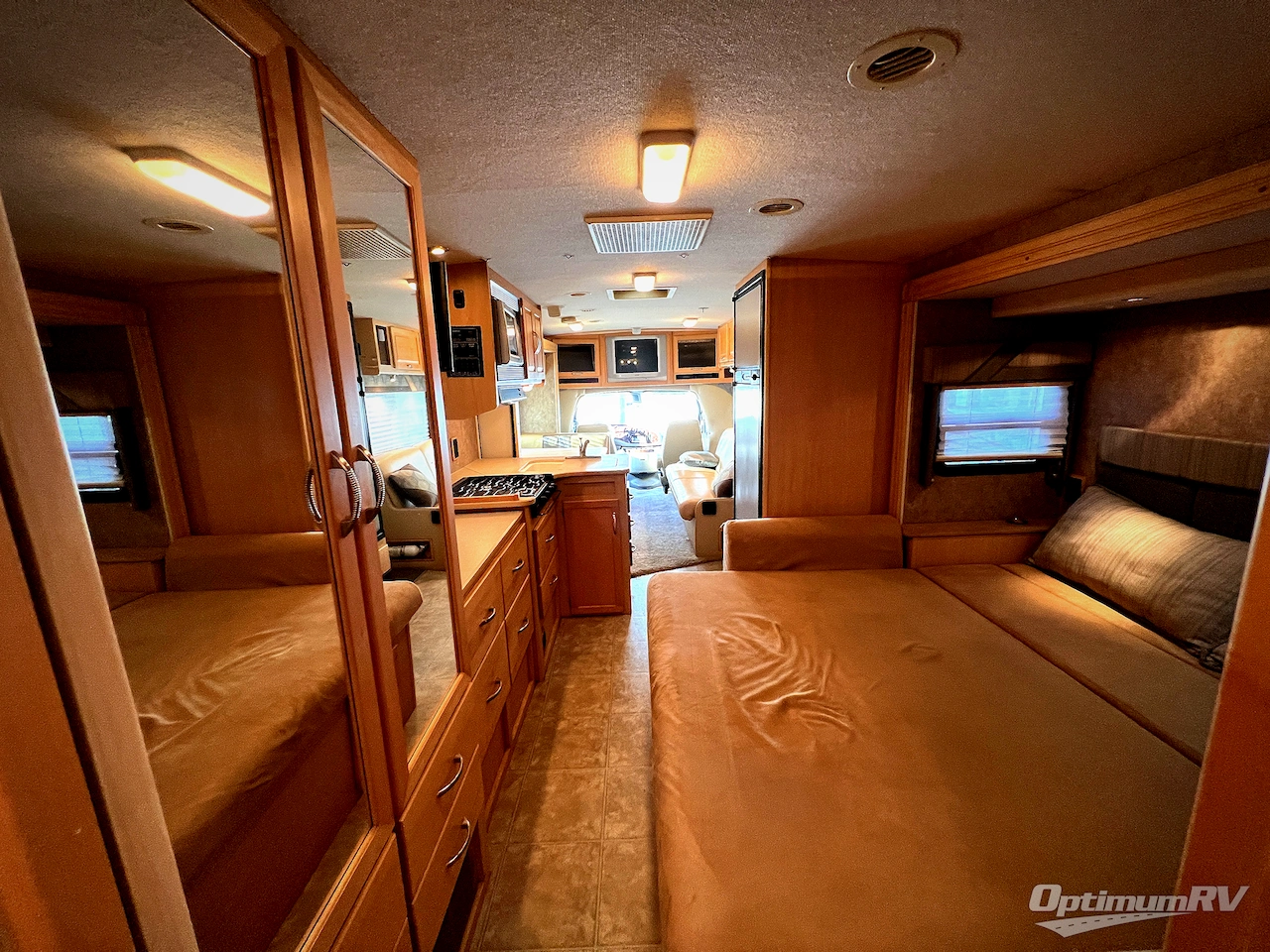 2006 Itasca Cambria 29H Photo 6