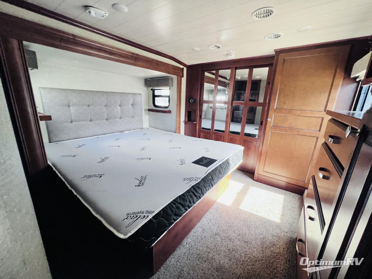 2017 Heartland Bighorn 3970RD Photo 19