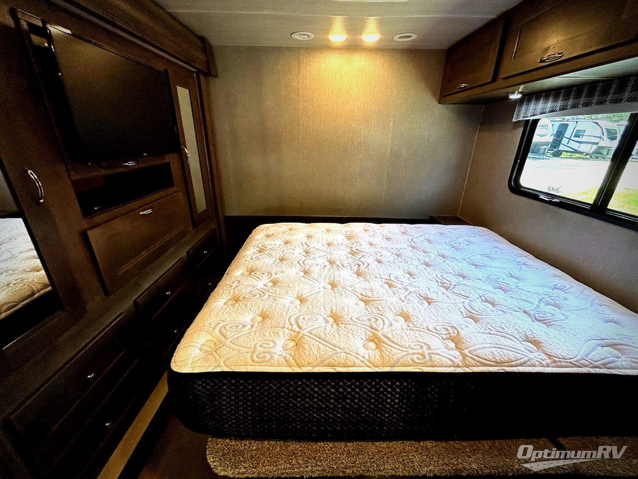 2022 NeXus Wraith 35W Photo 23