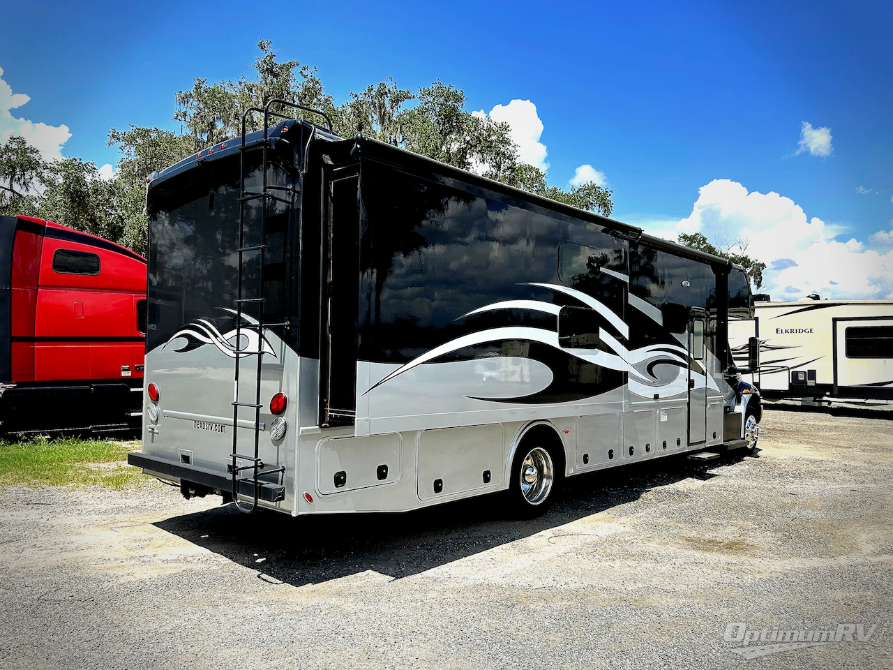 2022 NeXus Wraith 35W Photo 2