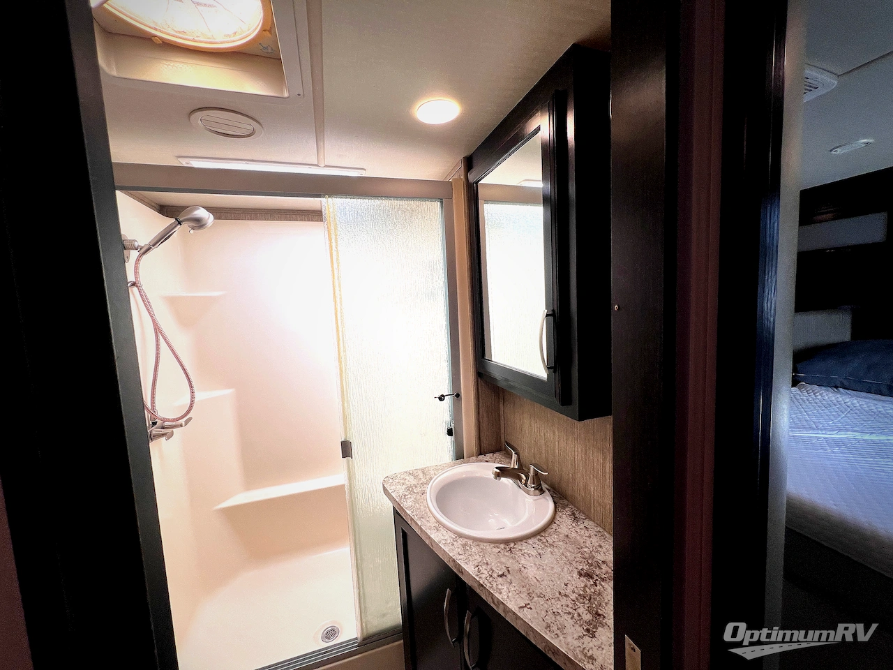 2018 Grand Design Momentum M-Class 350M Photo 7