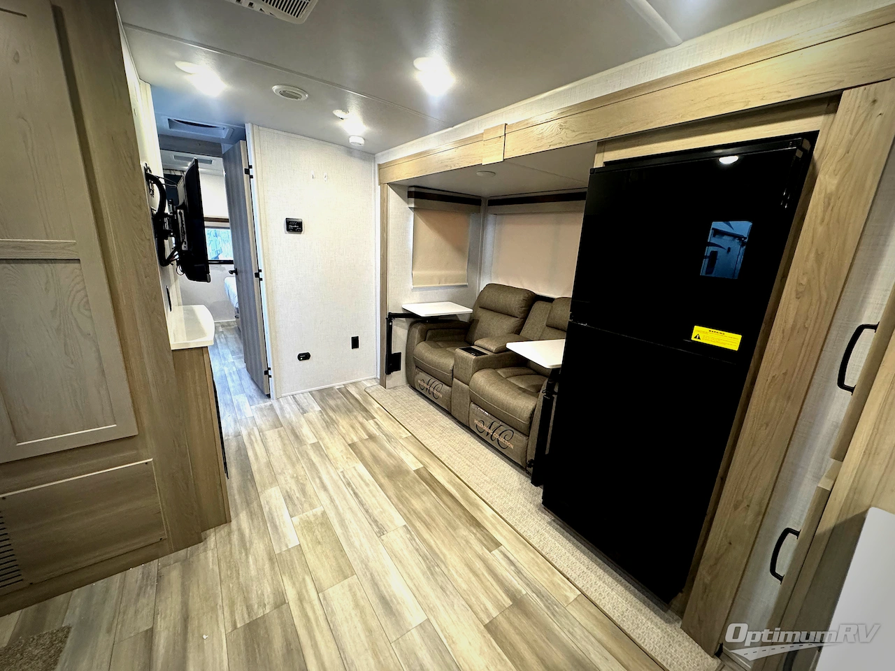 2024 Forest River Rockwood Mini Lite 2516S Photo 6