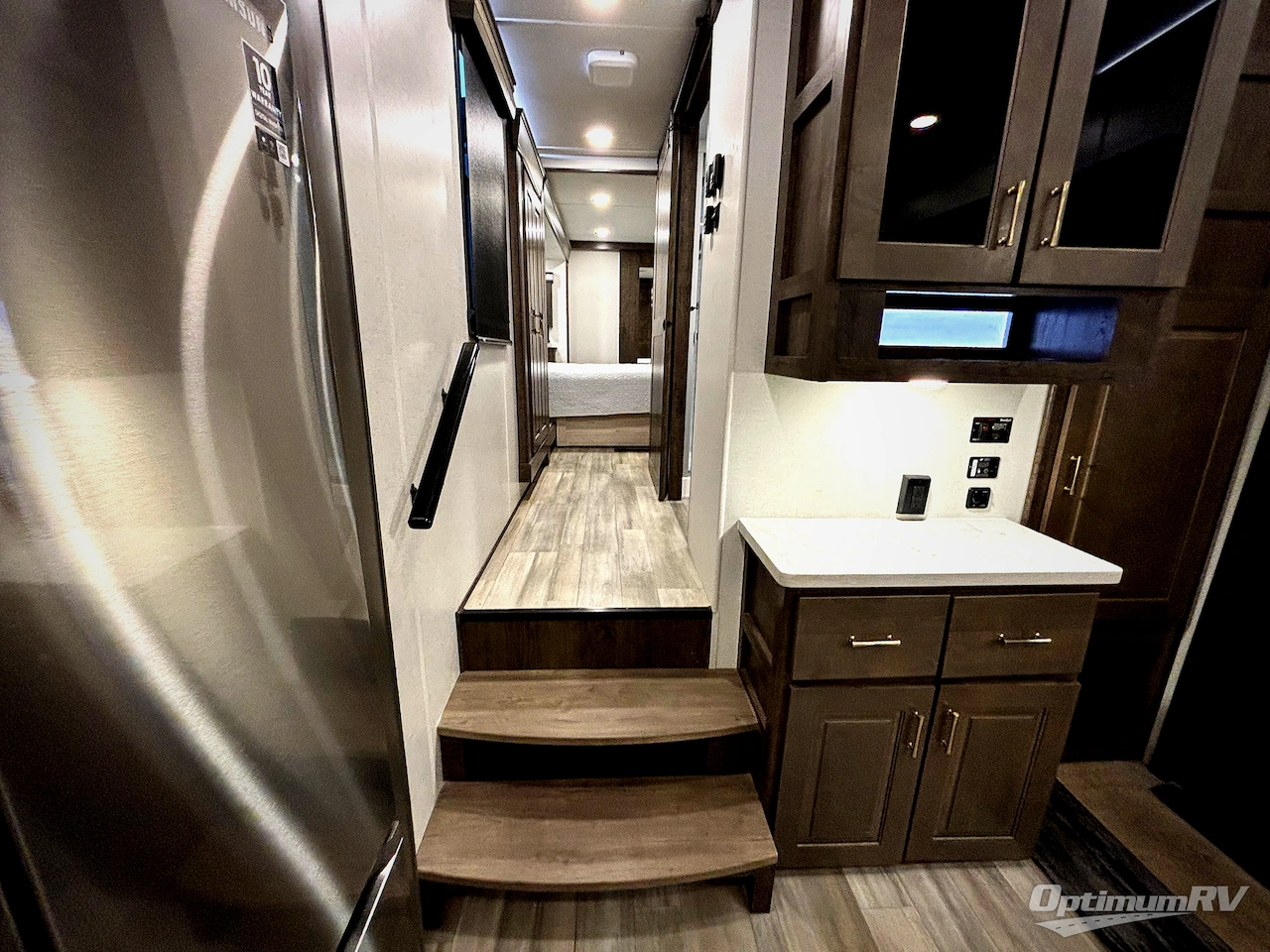 2022 Alliance Paradigm 340RL Photo 7