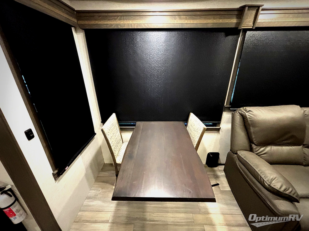 2022 Alliance Paradigm 340RL Photo 17