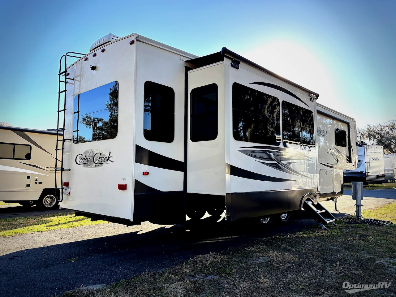 2020 Forest River Cedar Creek Hathaway Edition 34IK Photo 2