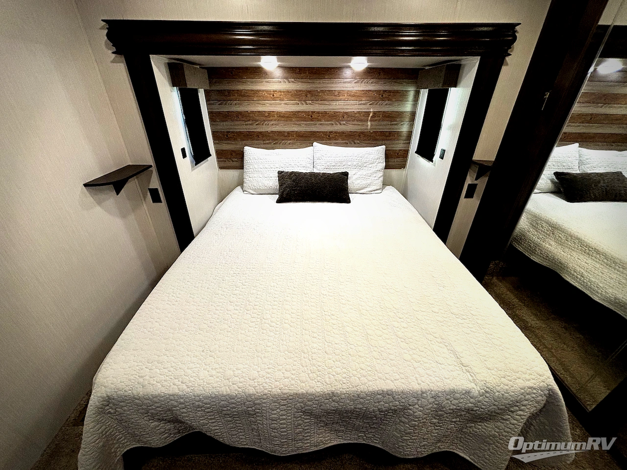 2020 Forest River Cedar Creek Hathaway Edition 34IK Photo 9