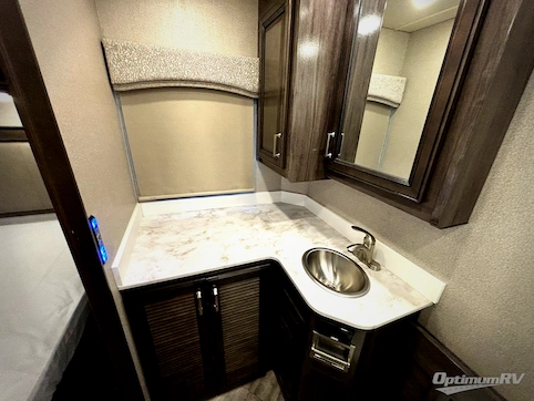 2021 Fleetwood Southwind 37F RV Photo 4