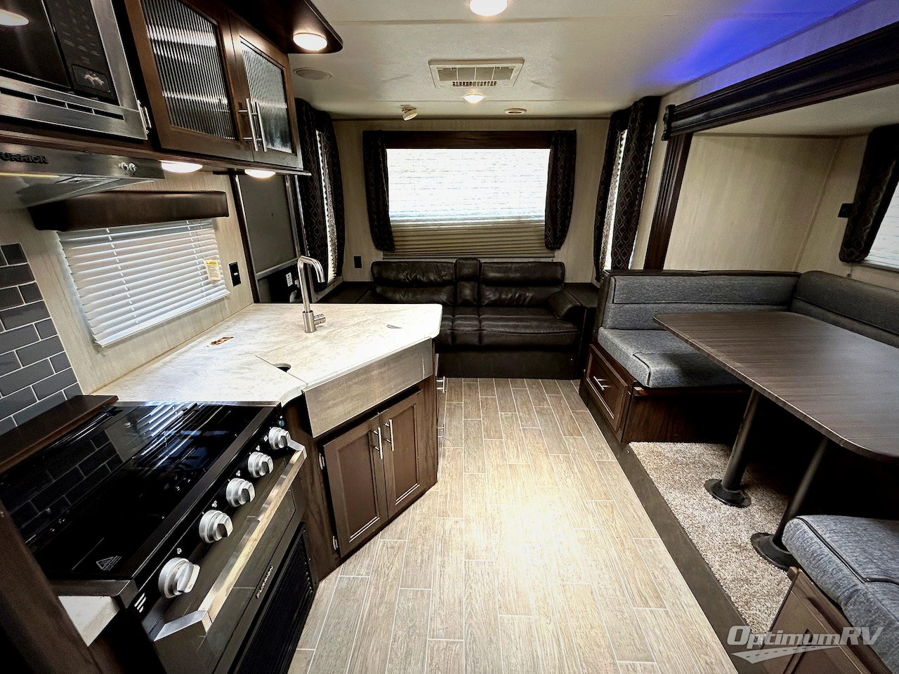 2020 Forest River Cherokee Grey Wolf 23MK Photo 4