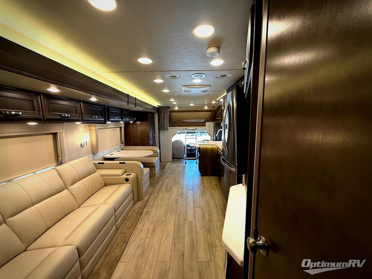 2023 Entegra ACCOLADE XL 37K Photo 2