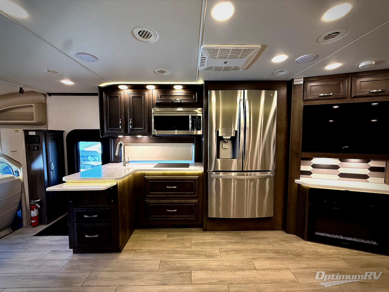 2023 Entegra ACCOLADE XL 37K Photo 11