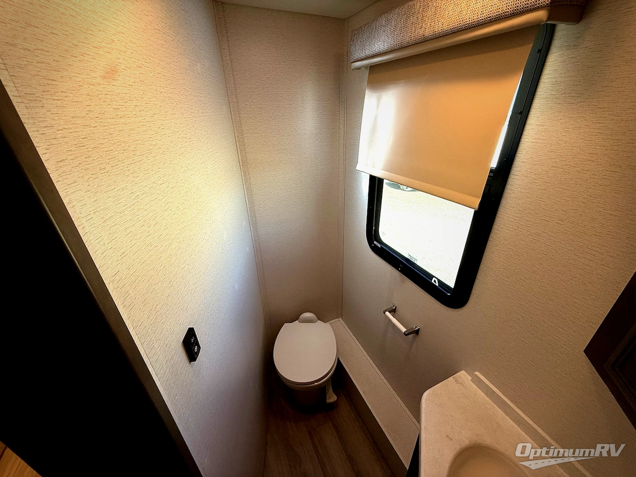 2023 Entegra ACCOLADE XL 37K Photo 19