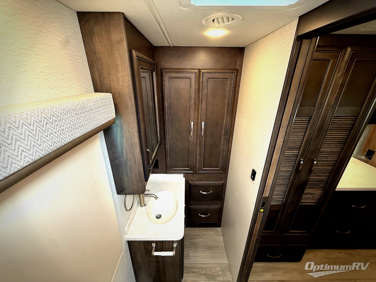 2023 Entegra ACCOLADE XL 37K Photo 25