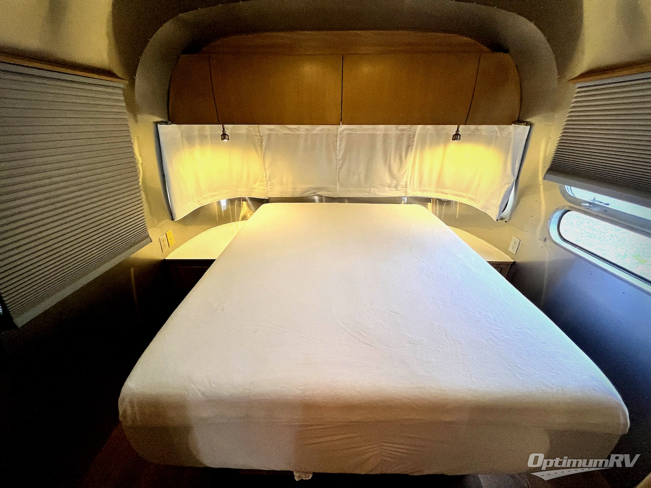 2007 Airstream Safari Special Edition 27 FB Photo 17