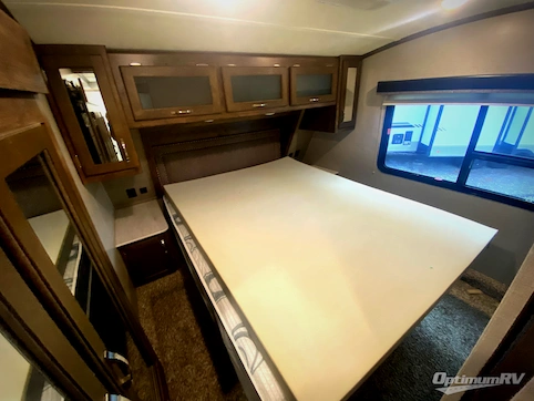 2019 Dutchmen Astoria 3273MBF RV Photo 4