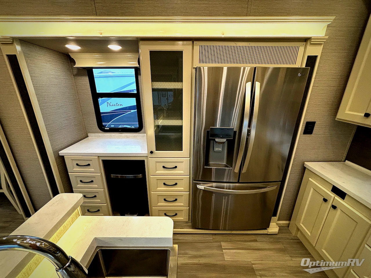2022 VanLeigh Beacon 41LKB Photo 9