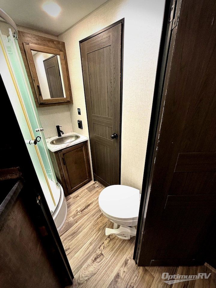 2021 Venture SportTrek ST251VFK Photo 10