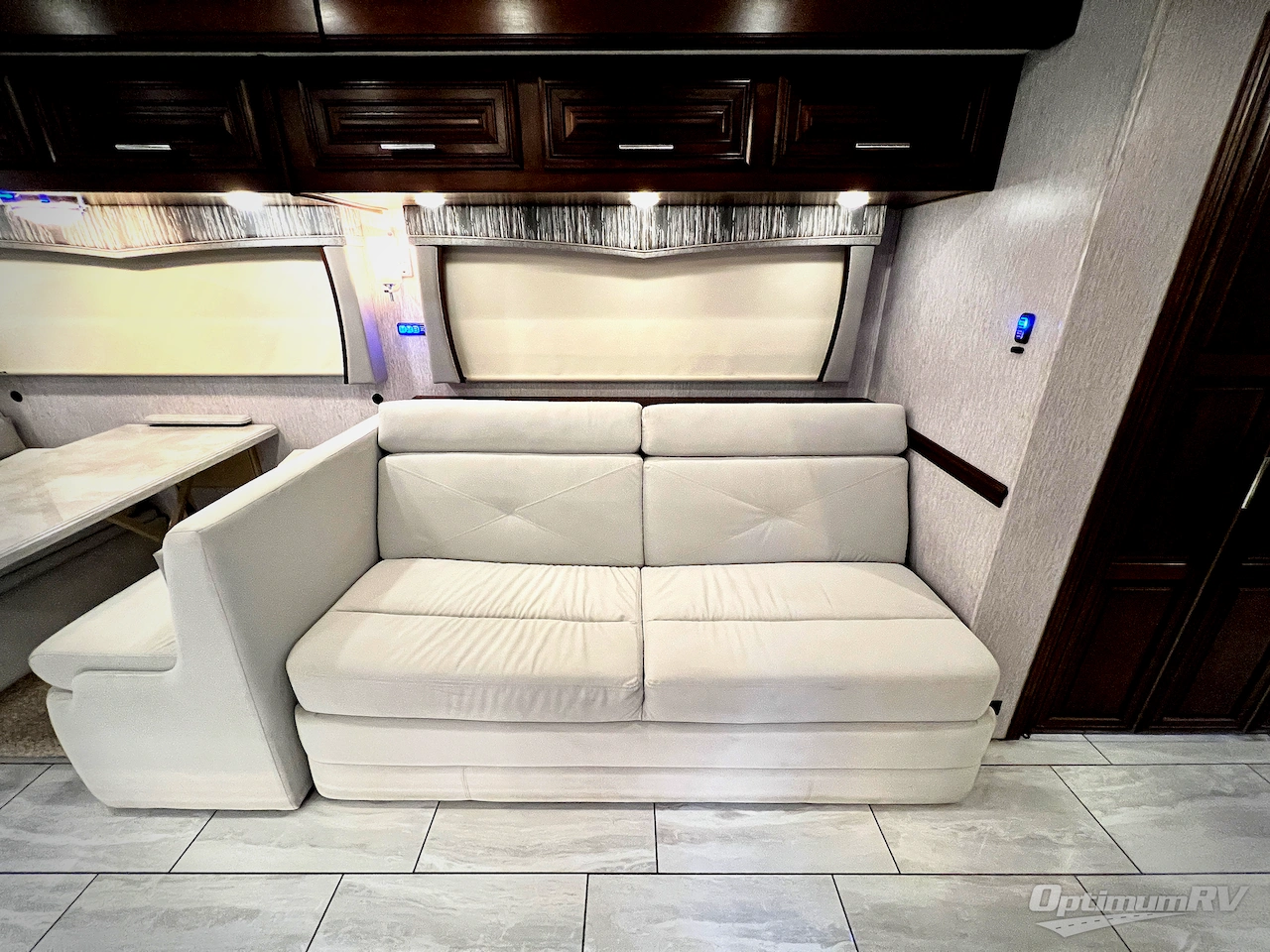 2021 Forest River Berkshire 40E Photo 10