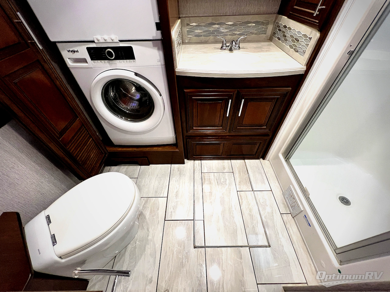 2021 Forest River Berkshire 40E Photo 31