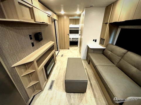 2025 Dutchmen Kodiak 241BHSL RV Photo 2