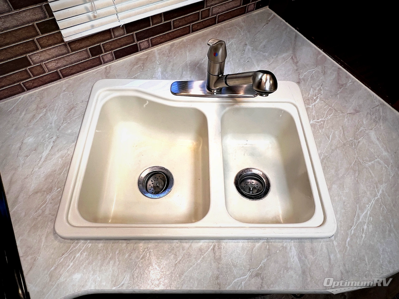 2015 Jayco Jay Flight 31RLDS Photo 15