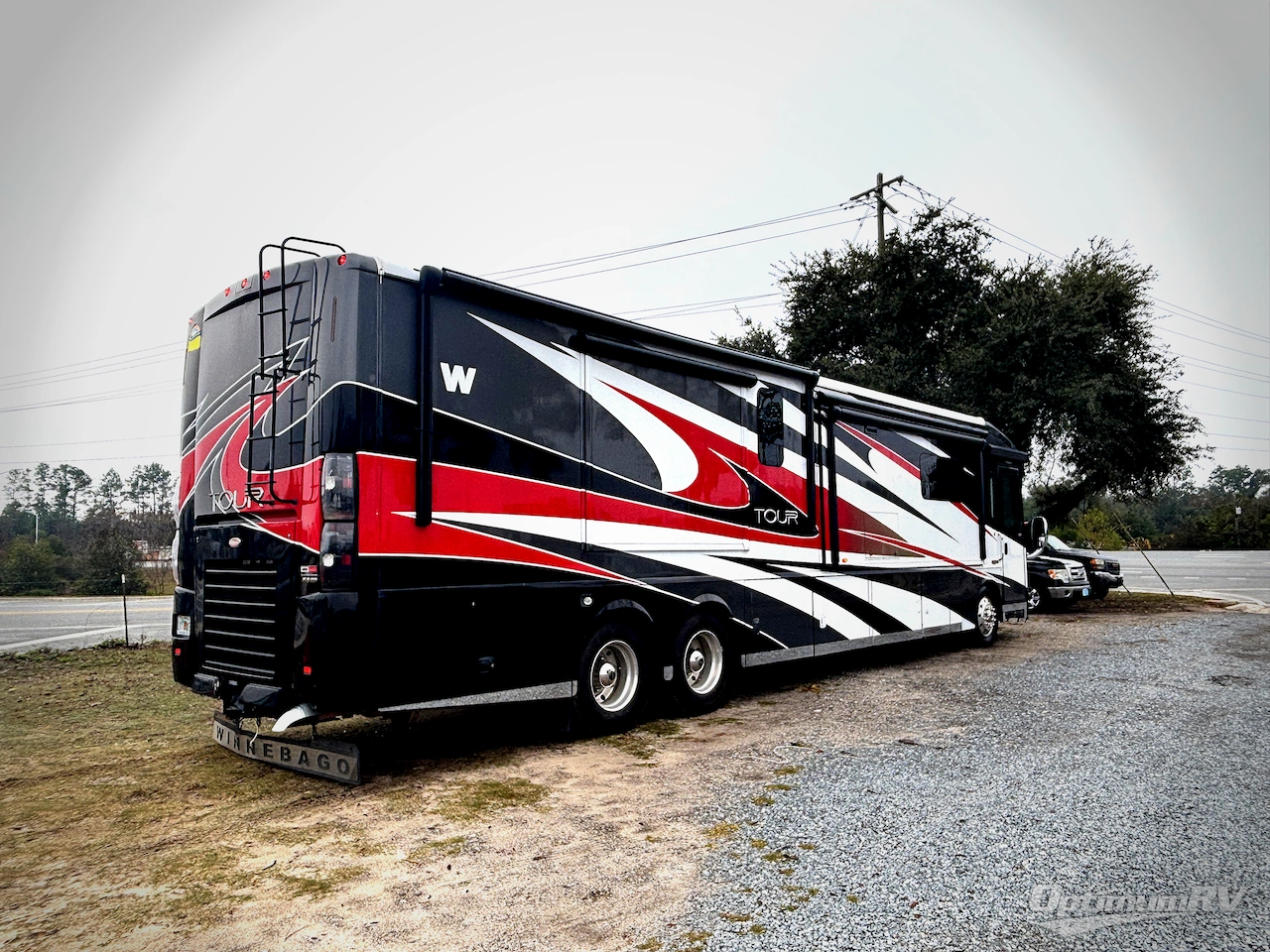 2014 Winnebago Tour 42QD Photo 2