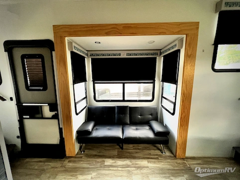 2020 Grand Design Solitude 390RK RV Photo 3