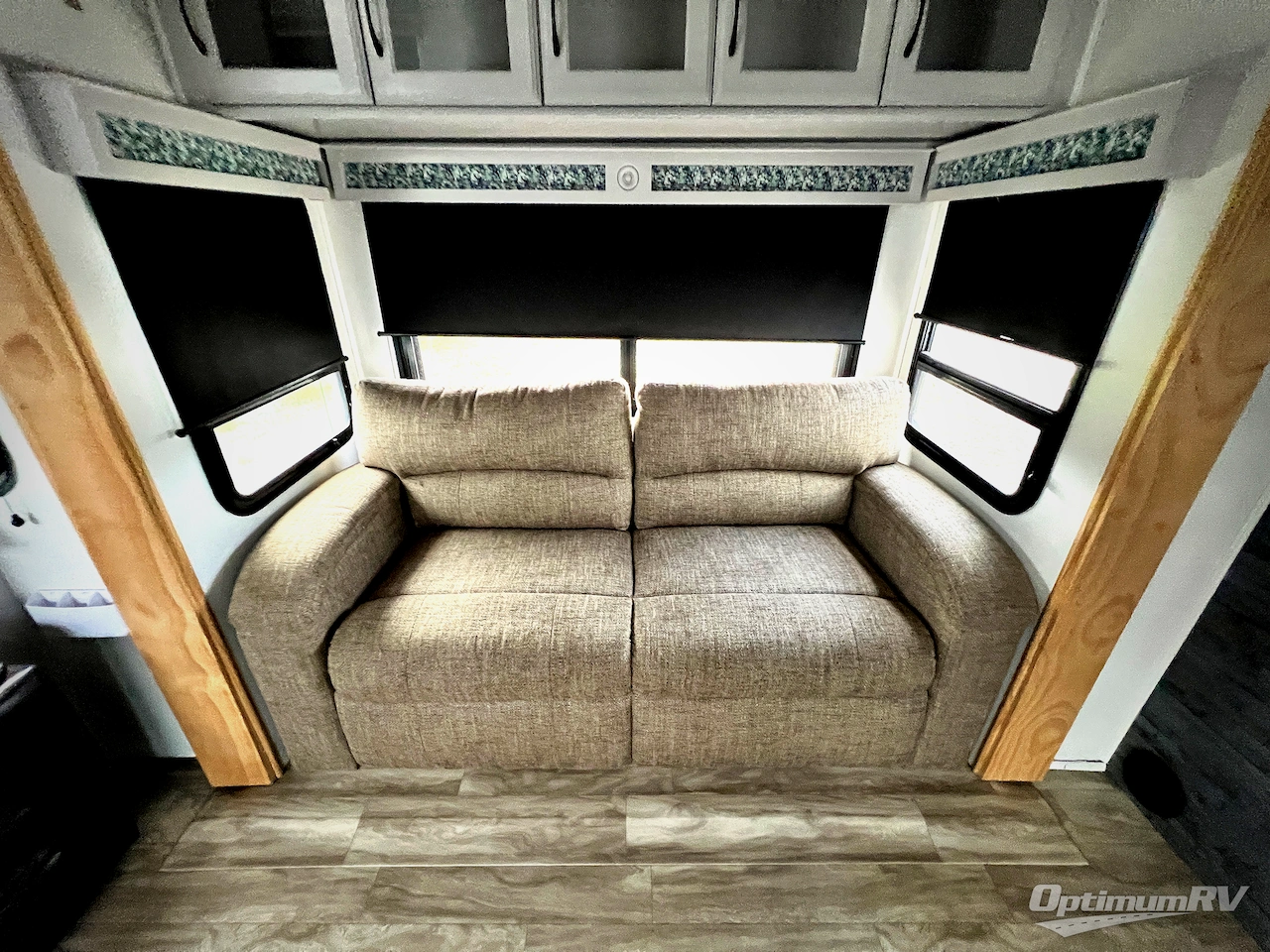 2020 Grand Design Solitude 390RK Photo 12