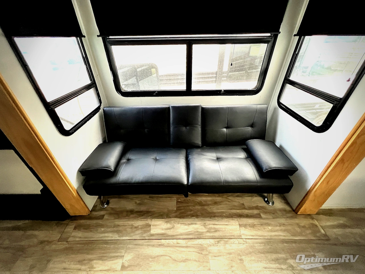 2020 Grand Design Solitude 390RK Photo 14