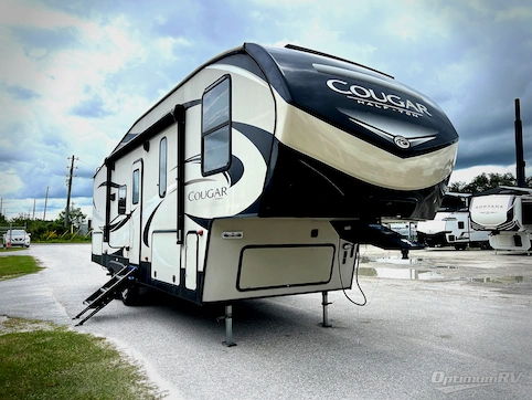 Used 2019 Keystone Cougar Half-Ton Series 25RES Featured Photo