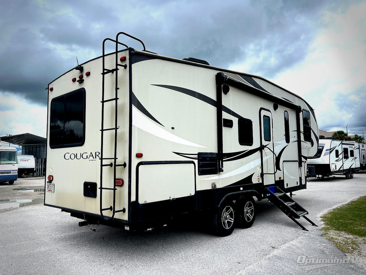 2019 Keystone Cougar Half-Ton Series 25RES Photo 3
