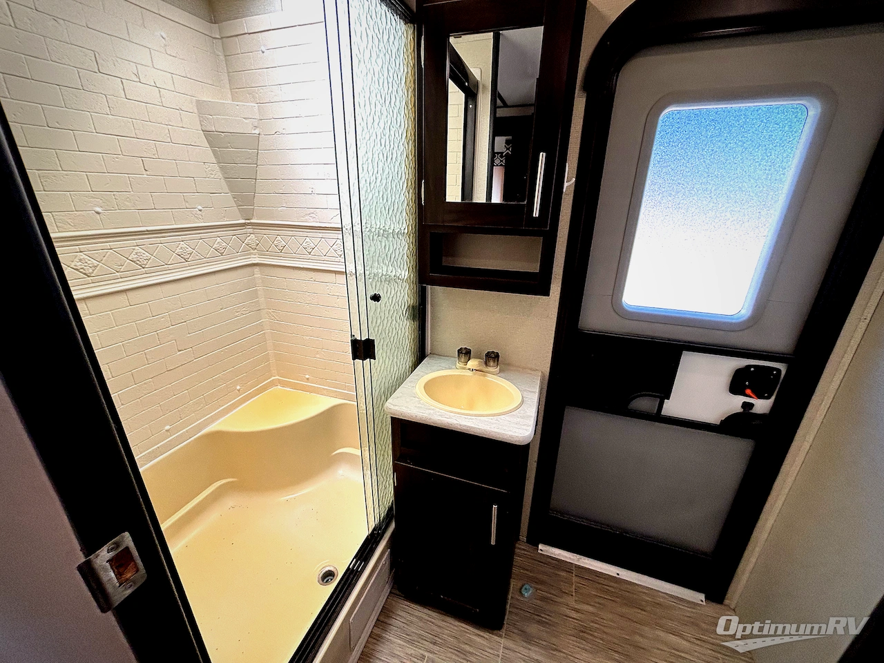 2020 Prime Time LaCrosse 3310BH Photo 13