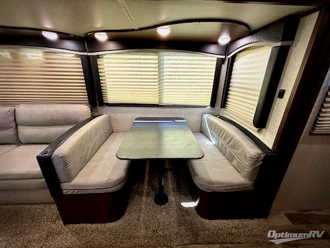 2019 Keystone Cougar Half-Ton Series 27SAB RV Photo 4