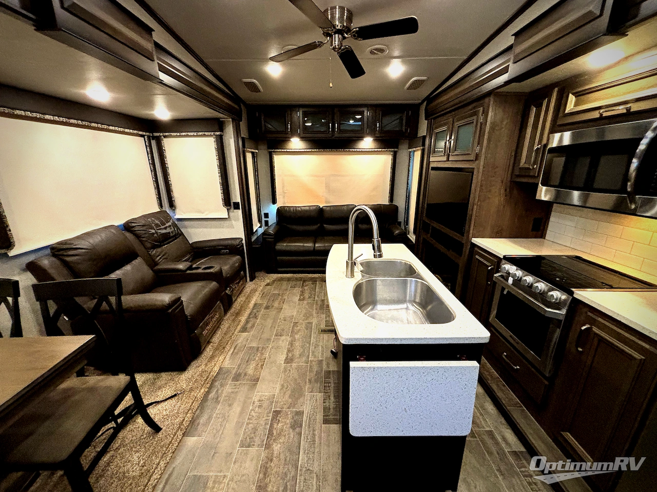 2019 Keystone Montana High Country 385BR Photo 4