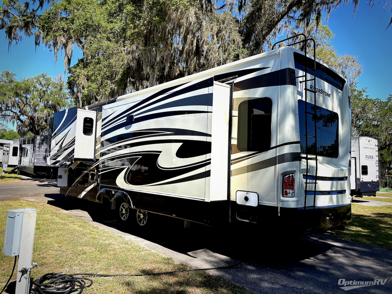 2019 RiverStone Legacy 38FB-2 Photo 3