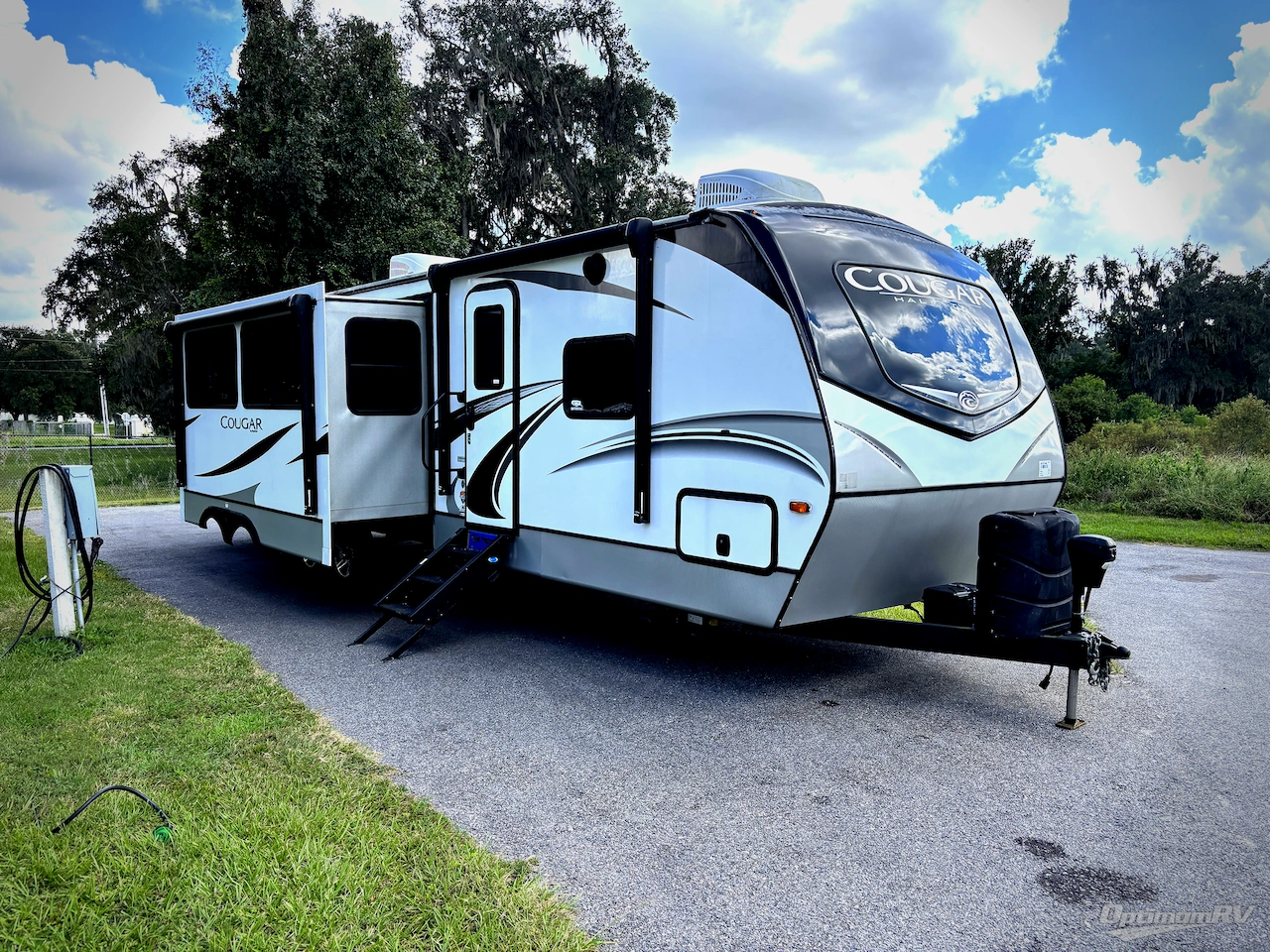2020 Keystone Cougar Half-Ton 34TSB Photo 1