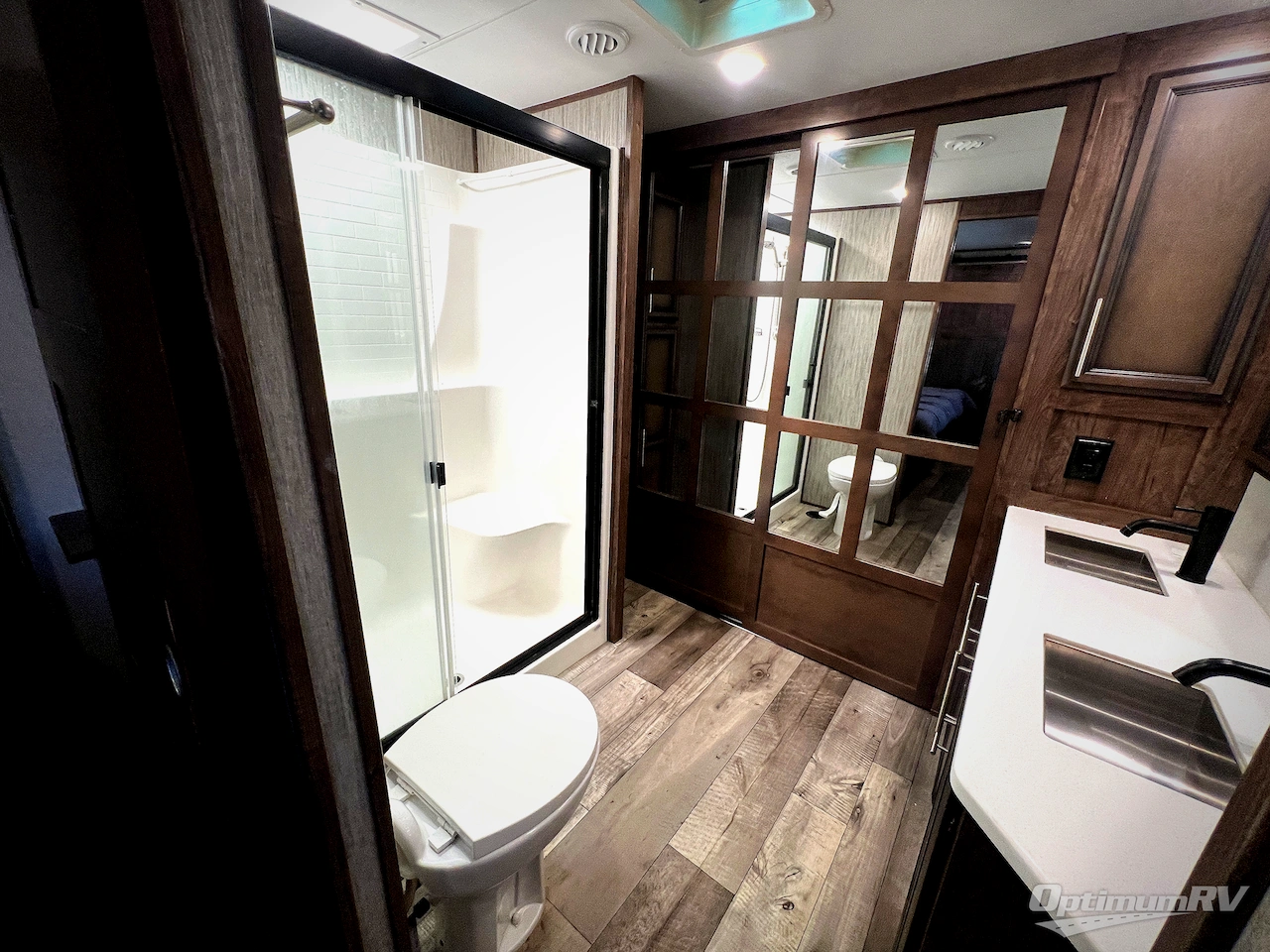 2021 KZ Durango Gold G366FBT Photo 22